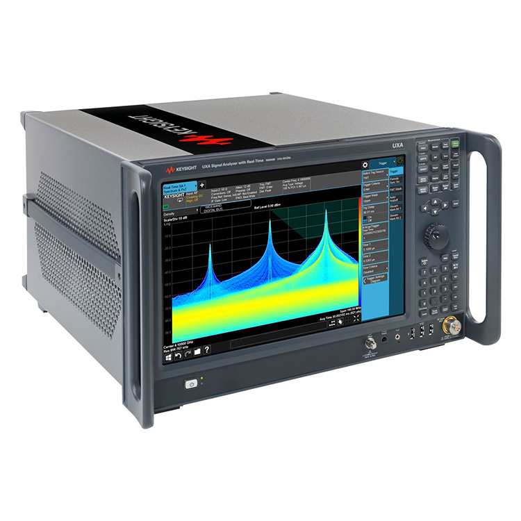 Analyzátory signálu N9040B řady X